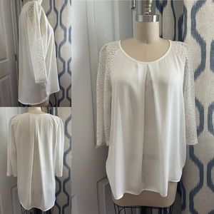 White blouse - lace sleeves